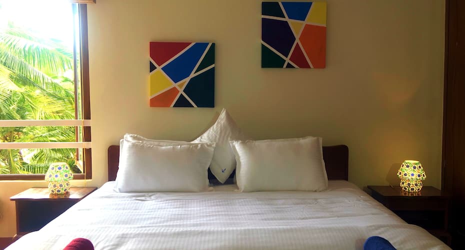 TROPICAL VIBES 5BHK Luxury Beach House, Goa 5